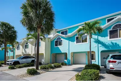 140 Marcdale Boulevard, Indian Rocks Beach, FL 33785 - Photo 4