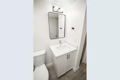 11314 N 52nd Street #B17, Tampa, FL 33617 - Photo 20