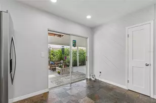 16018 Saddlestring Dr, Tampa, FL 33618 - Photo 22