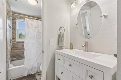 16018 Saddlestring Drive, Tampa, FL 33618 - Photo 26