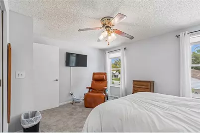 16018 Saddlestring Drive, Tampa, FL 33618 - Photo 24