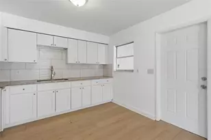 410 S Oakwood Ave, Brandon, FL 33511 - Photo 24