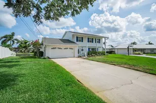 1310 41st Ave NE, Saint Petersburg, FL 33703 - Photo 1