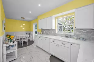 1310 41st Ave NE, Saint Petersburg, FL 33703 - Photo 18