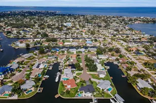 1310 41st Ave NE, Saint Petersburg, FL 33703 - Photo 56