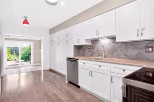 2524 W Brook Ln, Clearwater, FL 33761 - Photo 20