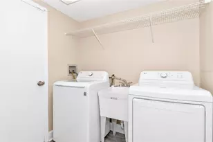 2524 W Brook Ln, Clearwater, FL 33761 - Photo 24