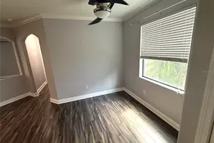10205 Stedfast Ct, Sun City Center, FL 33573 - Photo 2