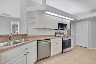 4628 Bayridge Ct, Spring Hill, FL 34606 - Photo 12