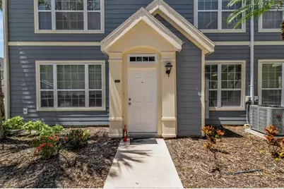 5541 Rosehill Road #202, Sarasota, FL 34233 - Photo 2