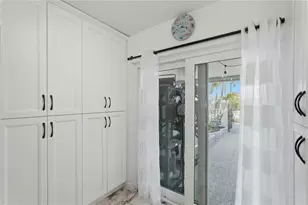 573 Boca Ciega Point Blvd N, Saint Petersburg, FL 33708 - Photo 18