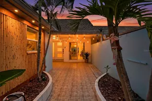 573 Boca Ciega Point Blvd N, Saint Petersburg, FL 33708 - Photo 6