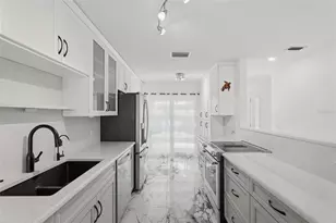 573 Boca Ciega Point Blvd N, Saint Petersburg, FL 33708 - Photo 14