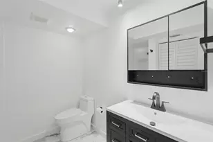573 Boca Ciega Point Blvd N, Saint Petersburg, FL 33708 - Photo 56