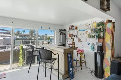 573 Boca Ciega Point Boulevard N, Saint Petersburg, FL 33708 - Photo 28