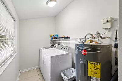 2016 E Powhatan Avenue, Tampa, FL 33610 - Photo 28