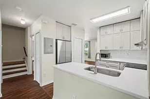 30153 Barnaby Ln, Wesley Chapel, FL 33543 - Photo 14
