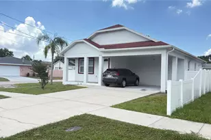 2702 W St Conrad St, Tampa, FL 33607 - Photo 2