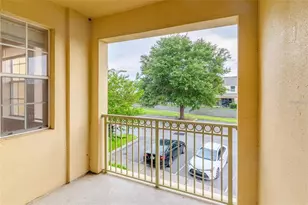 709 Terrace Ridge Cir, Davenport, FL 33896 - Photo 2