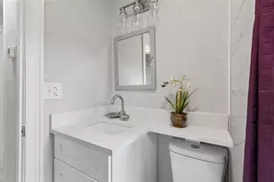 804 Valencia Rd, Plant City, FL 33563 - Photo 8