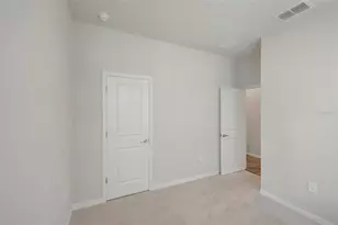 2820 Marrakesh Ln, Sarasota, FL 34234 - Photo 20