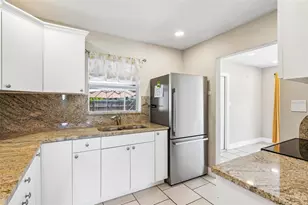1547 56th Ave N, Saint Petersburg, FL 33703 - Photo 12