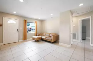 1547 56th Ave N, Saint Petersburg, FL 33703 - Photo 6