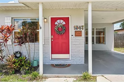 1547 56th Avenue N, Saint Petersburg, FL 33703 - Photo 2