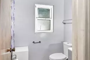8020 Tierra Verde Dr, Tampa, FL 33617 - Photo 40