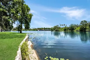 8020 Tierra Verde Dr, Tampa, FL 33617 - Photo 48
