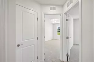 34559 Turpins Ave, Zephyrhills, FL 33541 - Photo 14
