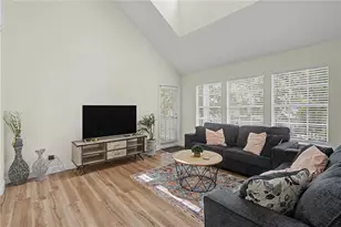 3266 Haviland Ct, Palm Harbor, FL 34684 - Photo 8