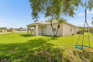 27211 Liriope Ct, Wesley Chapel, FL 33544 - Photo 40