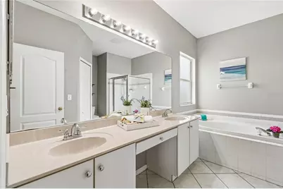 27211 Liriope Court, Wesley Chapel, FL 33544 - Photo 22