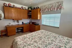 827 Strawberry Ln, Brandon, FL 33511 - Photo 34