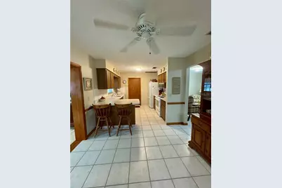 827 Strawberry Lane, Brandon, FL 33511 - Photo 14