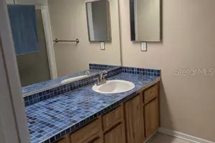 806 Crosswinds Dr, Brandon, FL 33511 - Photo 8