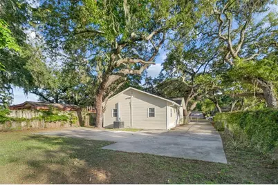 2116 E Ellicott Street, Tampa, FL 33610 - Photo 22