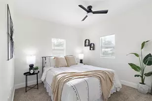 2116 E Ellicott St, Tampa, FL 33610 - Photo 16