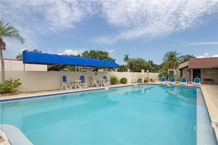 1100 E Bay Dr, Largo, FL 33770 - Photo 28