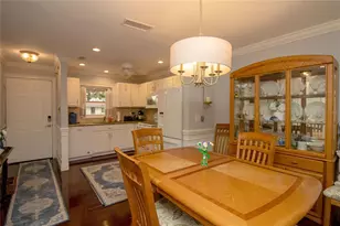 1100 E Bay Dr, Largo, FL 33770 - Photo 10