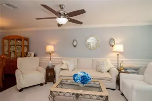 1100 E Bay Dr, Largo, FL 33770 - Photo 12