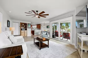 610 Island Way, Clearwater Beach, FL 33767 - Photo 16