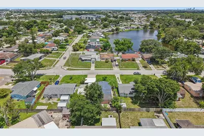 9680 Park Lake Drive N, Pinellas Park, FL 33782 - Photo 30