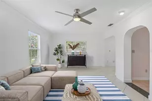 9680 Park Lake Dr N, Pinellas Park, FL 33782 - Photo 6