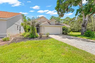 9354 Mississippi Run, Weeki Wachee, FL 34613 - Photo 4