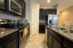 7089 Woodchase Glen Dr, Riverview, FL 33578 - Photo 8