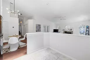 11844 Skylake Pl, Tampa, FL 33617 - Photo 10