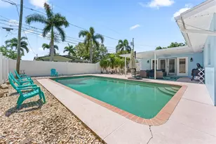 2833 56th Ln N, Saint Petersburg, FL 33710 - Photo 4