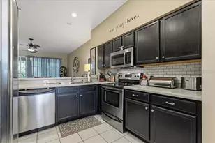 19029 Callaway Ct, Tampa, FL 33647 - Photo 8